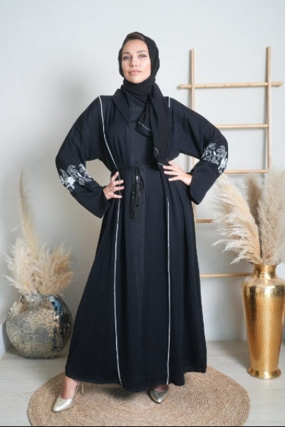 Layali Al-Sayyida Abaya  image 2 by Qalanjos Fashion 